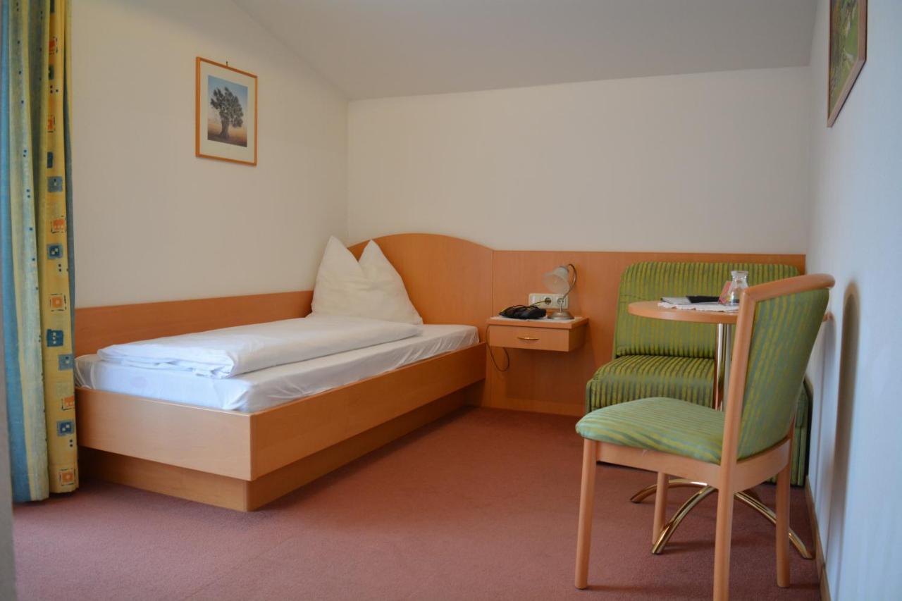 Hotel Unterkraemerhof Fusch an der Grossglocknerstrasse Екстериор снимка